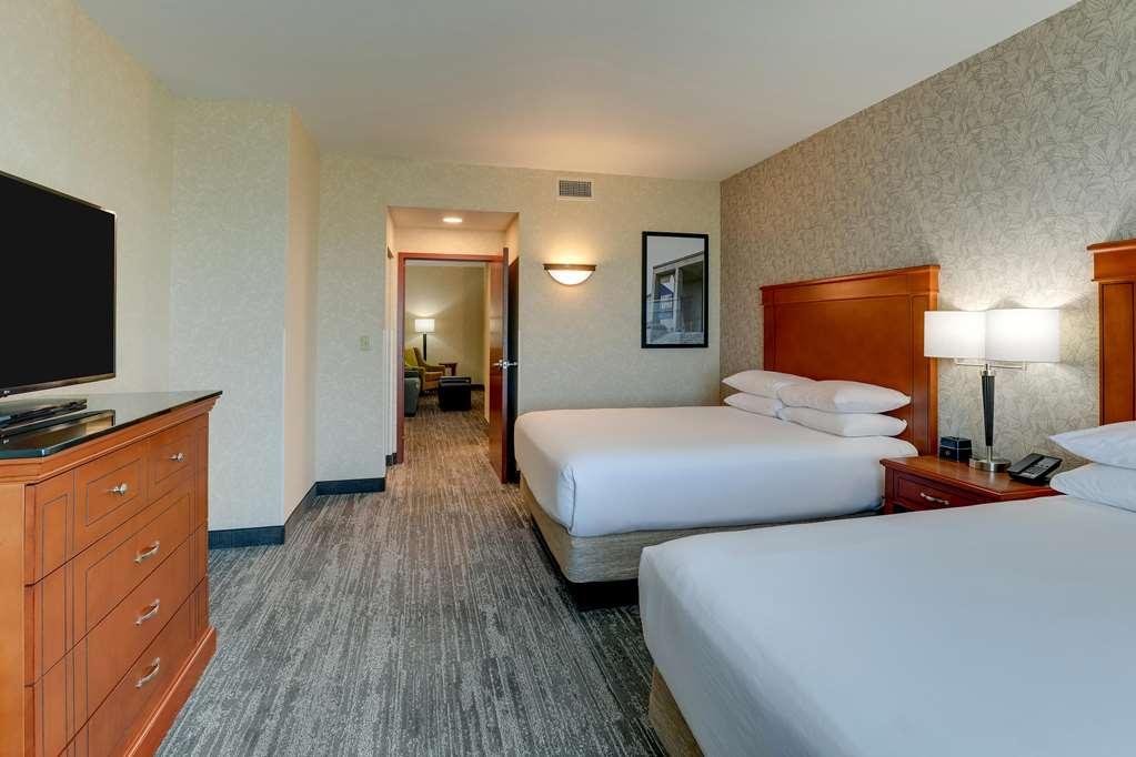 Drury Inn & Suites Independence Kansas City 蓝泉城 客房 照片